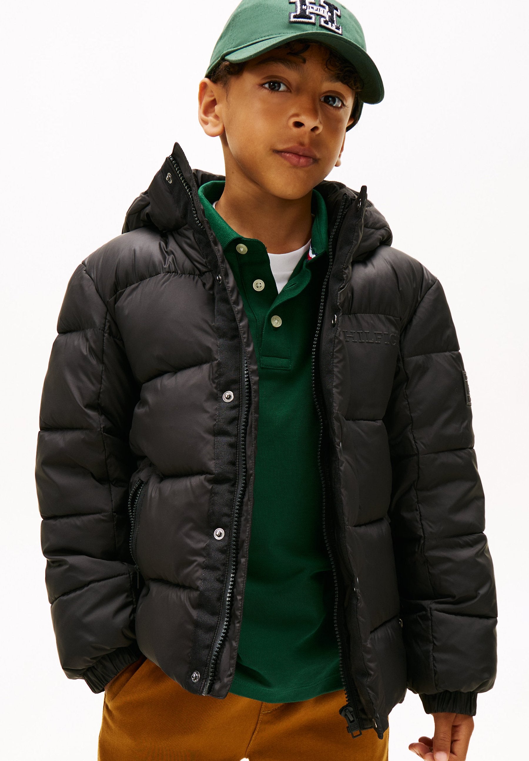 MATT AND SHINE EMBOSSED Media 3