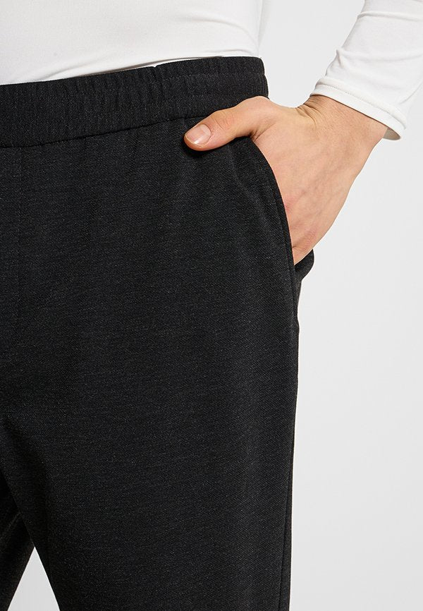 Selected NOAH SLIM FIT