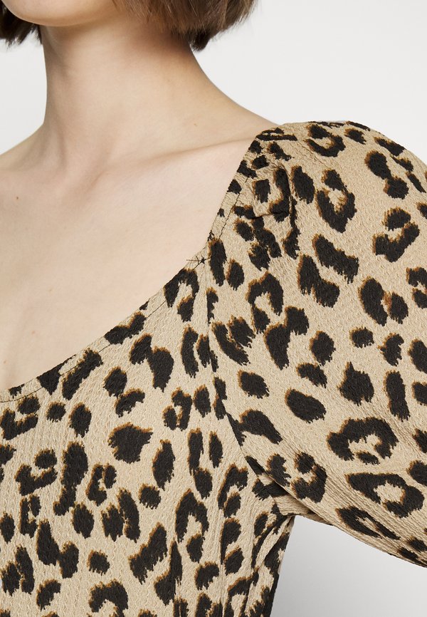 Vero Moda Tall VMGELINA PUFF DRESS