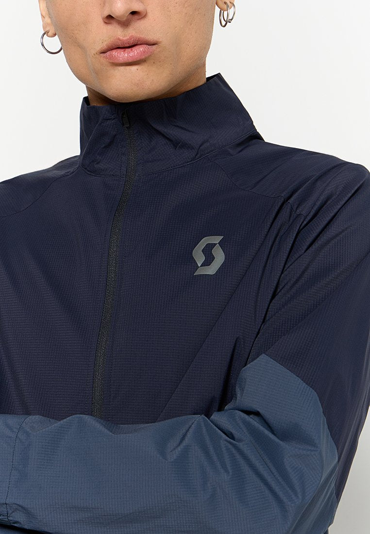 REGULAR FIT Media 3