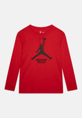 Rotes Langarm-T-Shirt aus Baumwolle mit einem schwarzen "Jumpman"-Logo und dem Aufdruck "CHICAGO BULLS" auf der Vorderseite.