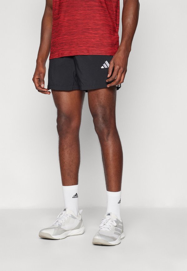 adidas Sportswear ESSENTIAL THREE STRIPES CHELSEA SHORT - Sports shorts - black/white