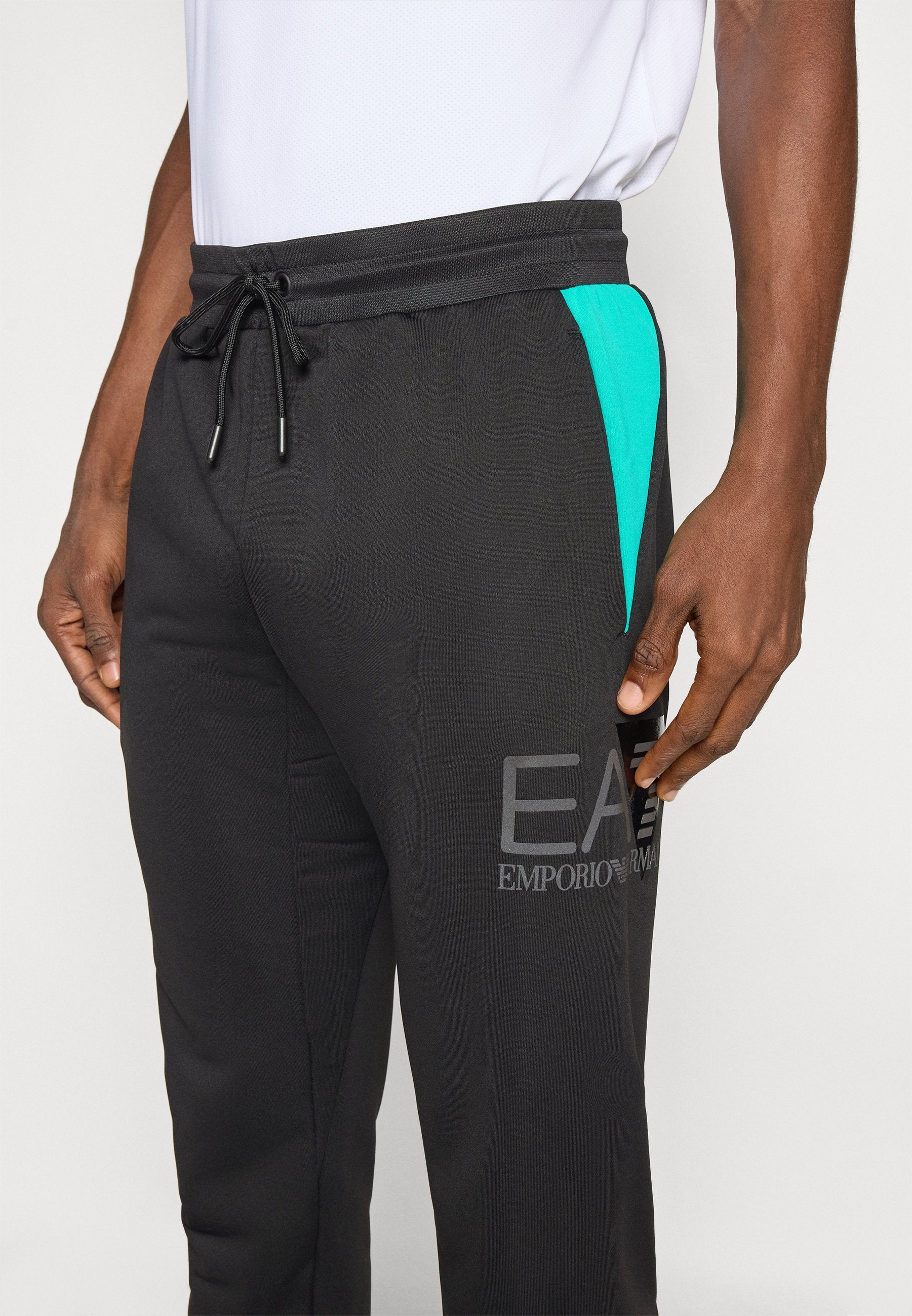 EA7 Emporio Armani Jogginghose Media 5