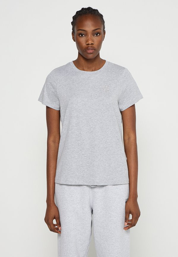 DKNY Sport