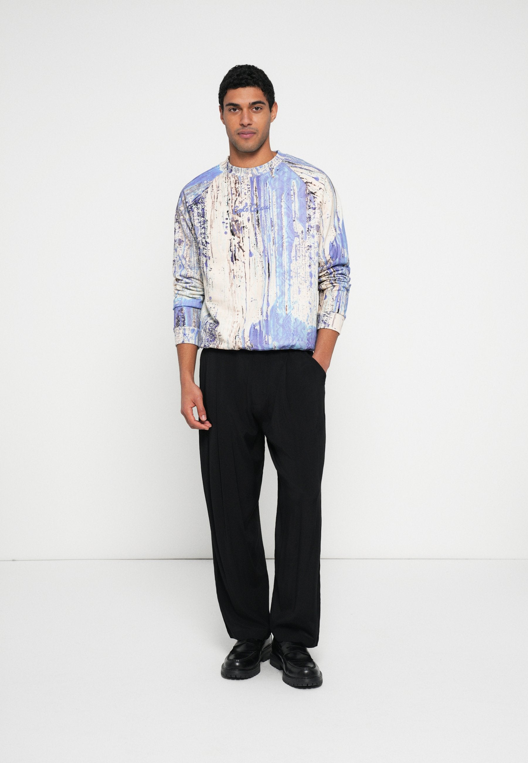 Carlo Colucci DRIP CREWNECK