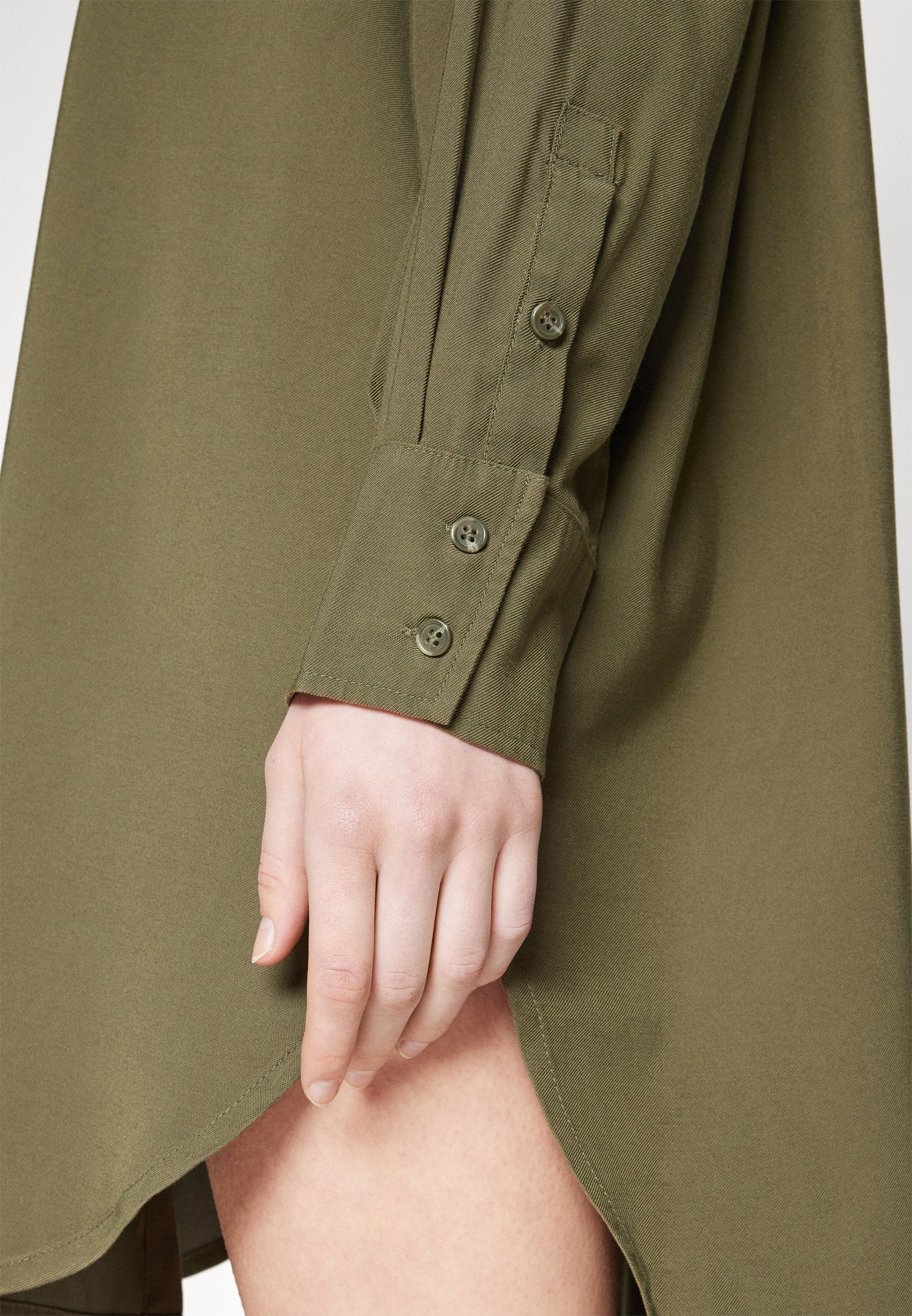 ONLCORIN ARIS LIFE LONG SHIRT  Media 6