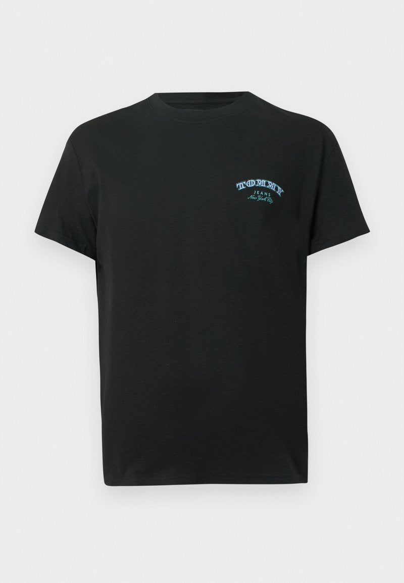 Schwarzes Baumwoll-T-Shirt mit Rundhalsausschnitt und kurzen Ärmeln, versehen mit türkisfarbigem, gesticktem Text auf der Brust. Klassische Passform und glatte Textur.