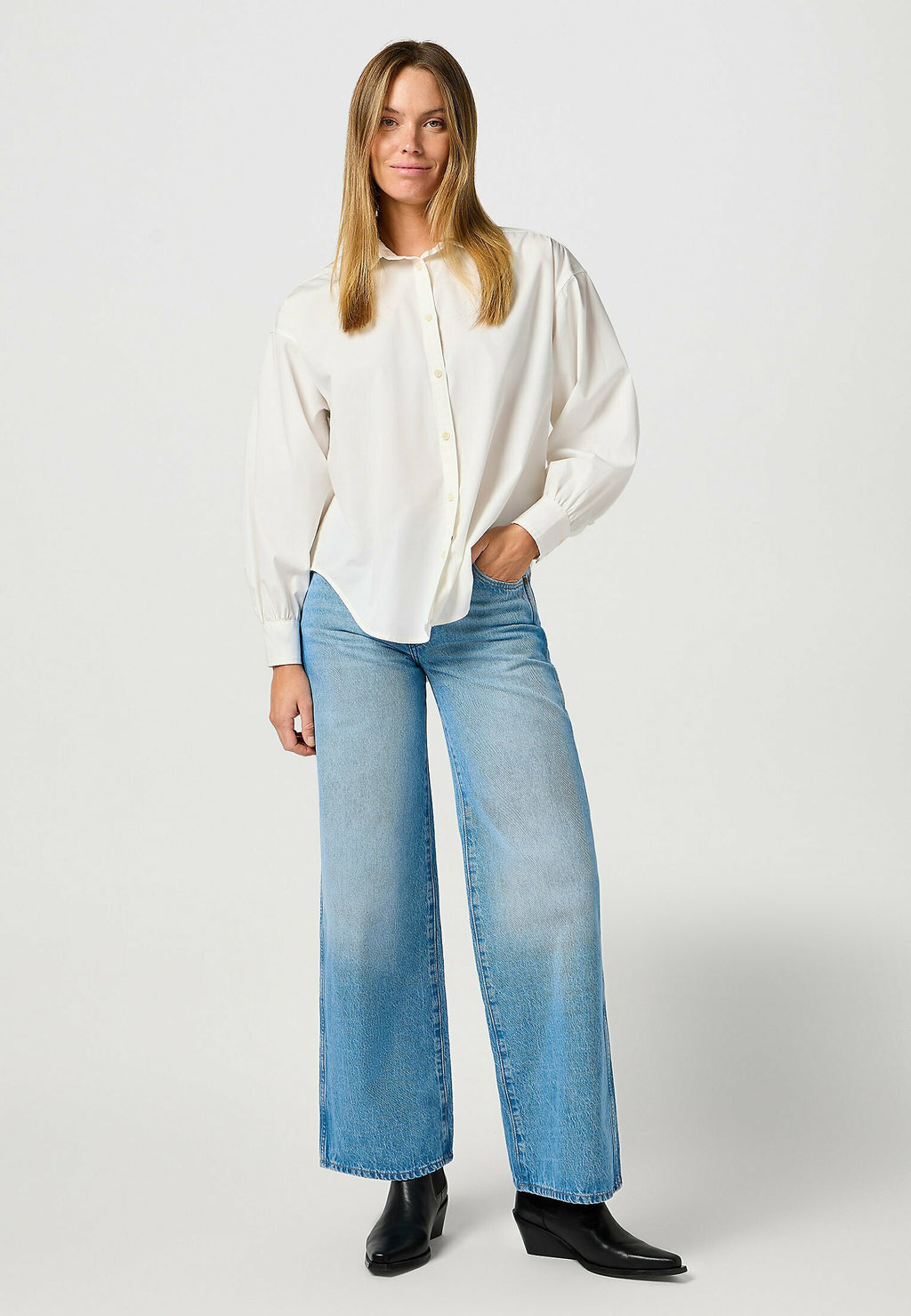 Wrangler 5-POCKET JEAN WORLD_WIDE FOR WOMENS - WIDE LEG FIT