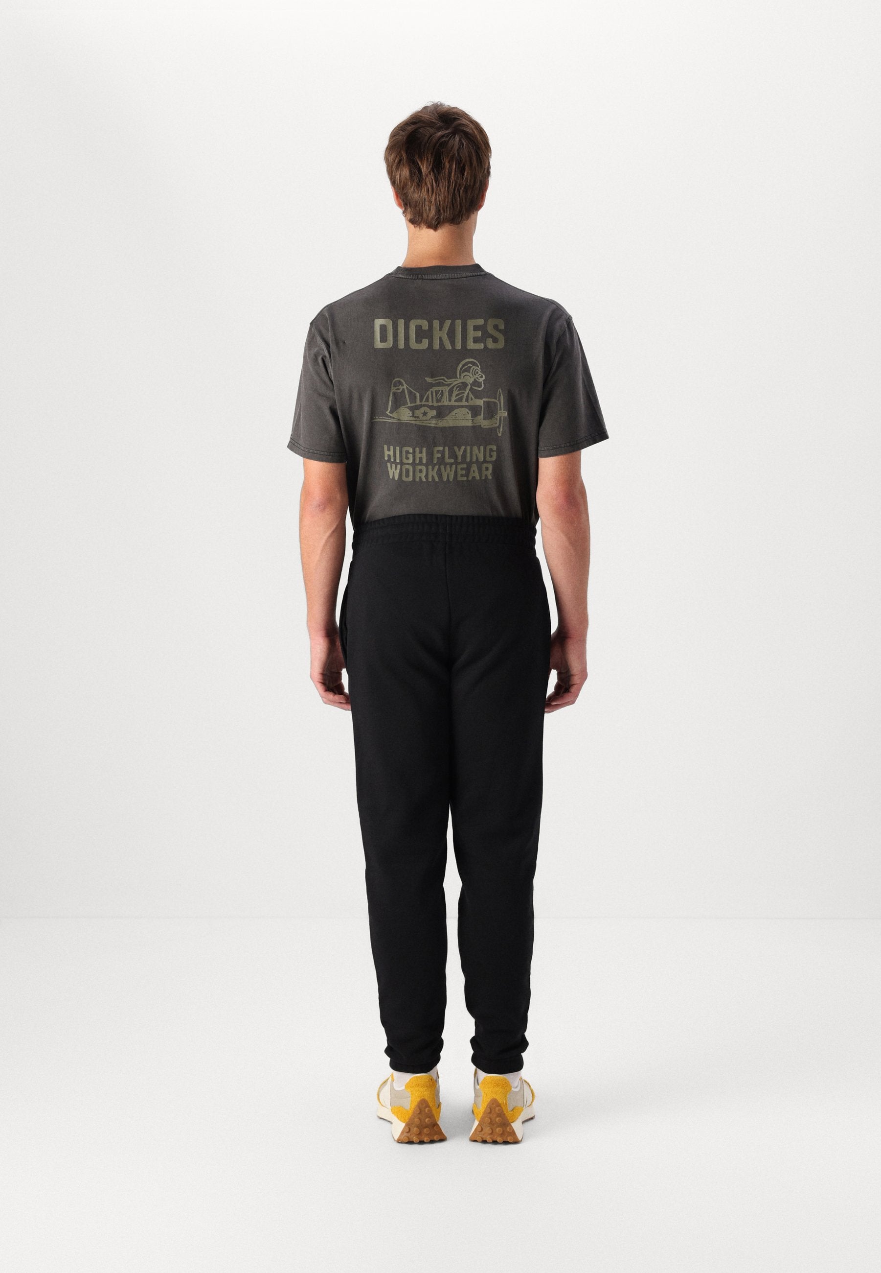 New Era  STRAIGHT LEG JOGGER