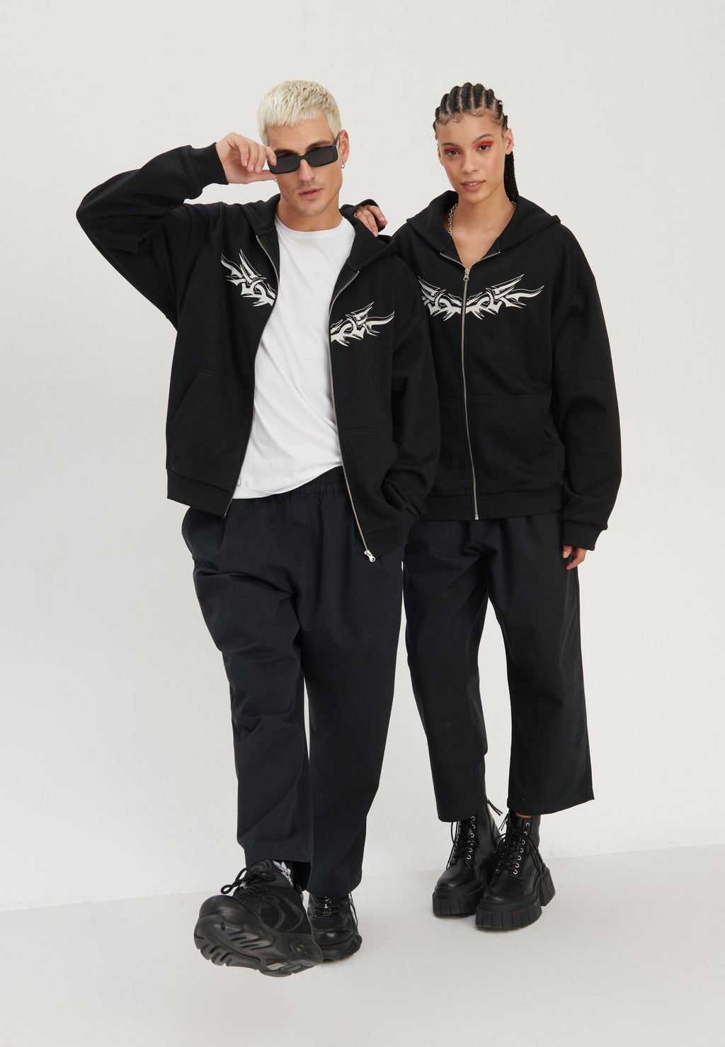 YOURTURN UNISEX RELAXED FIT ZIP-UP HOODIE