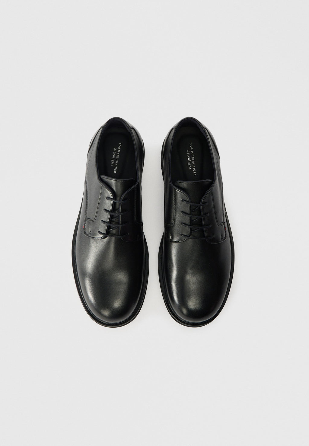 ULTRA LIGHTWEIGHT LEATHER DERBY SHOES Media 4