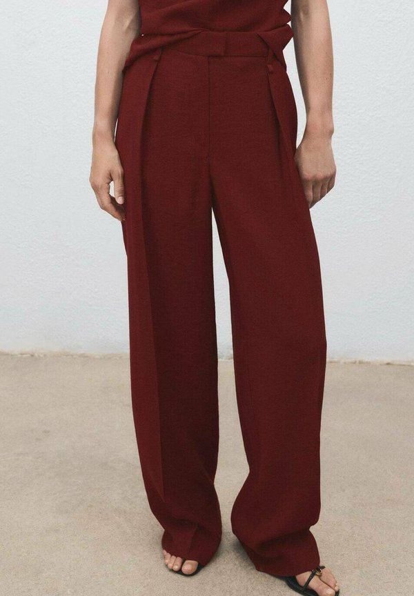 Mango PLEATED - Trousers - red