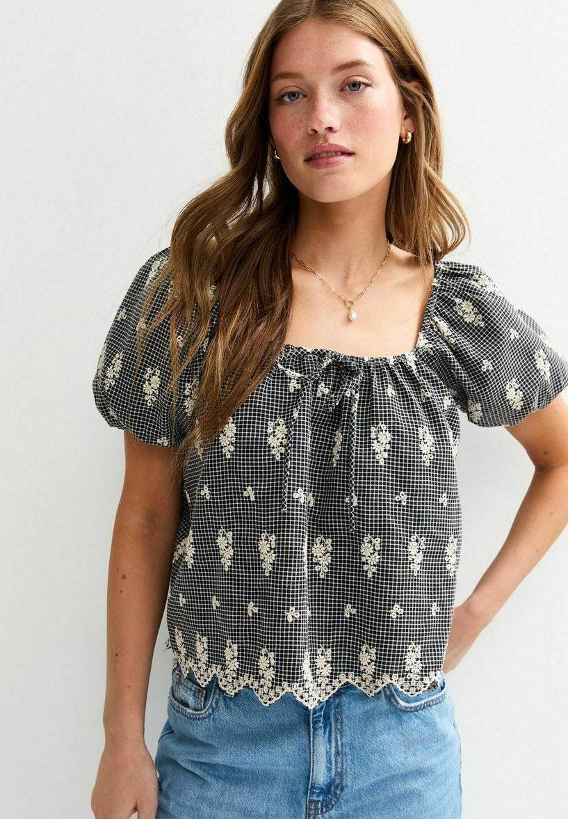New Look GINGHAM EMBROIDERED MILKMAID