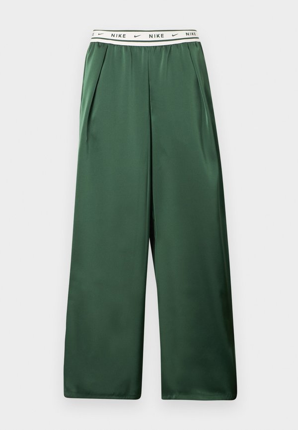 Nike Sportswear PANT - Tracksuit bottoms - fir/sail