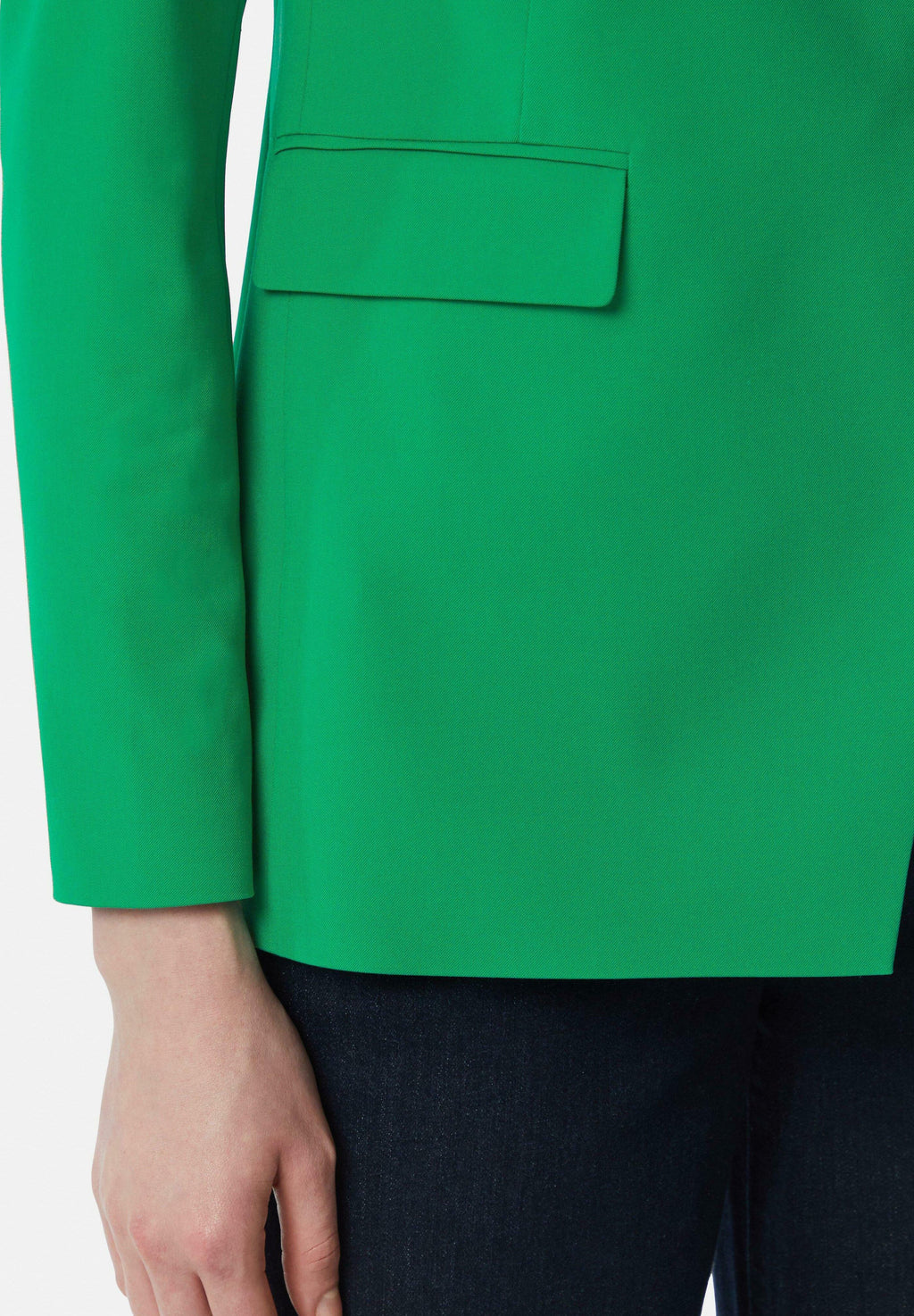 comma Blazer Media 5
