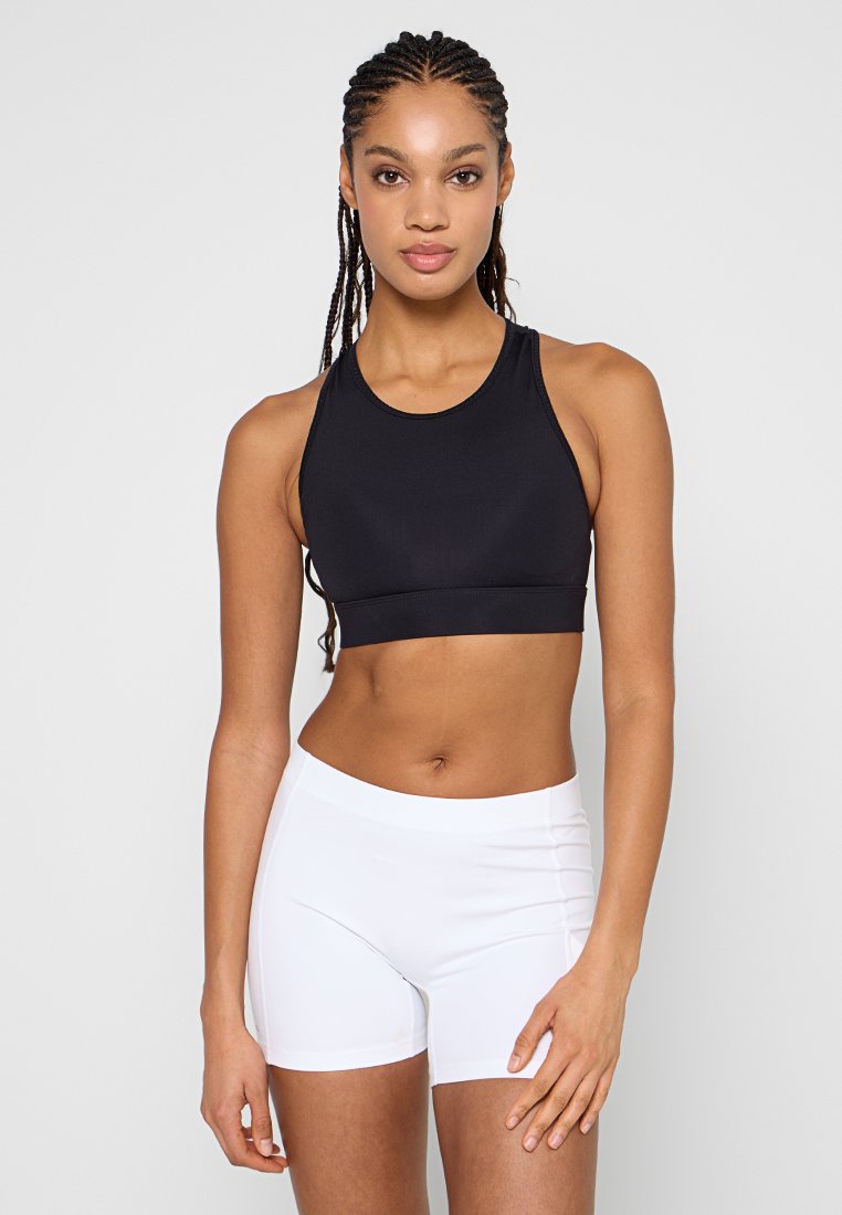 Fabletics TRINITY