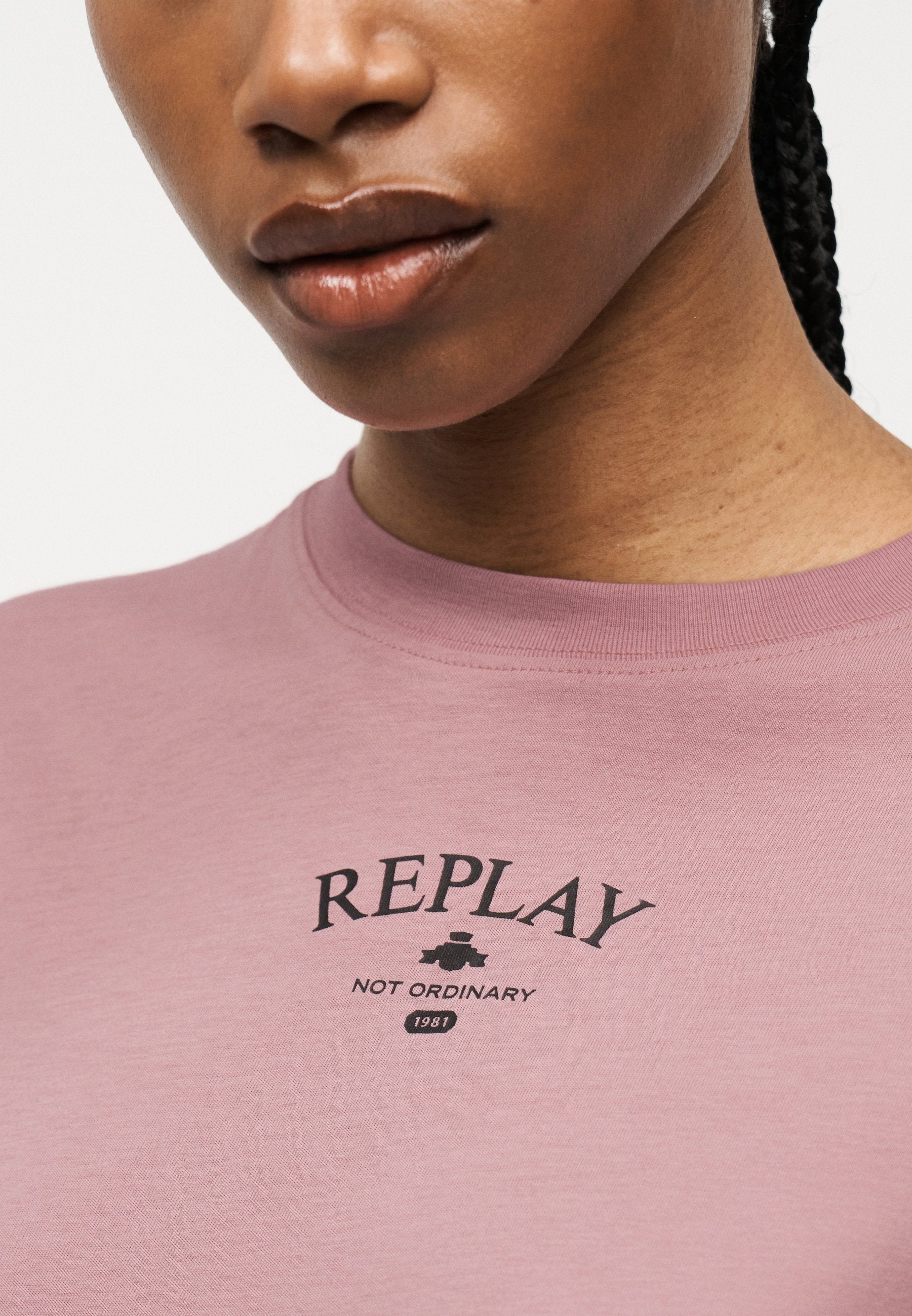 Replay FLAG LOGO