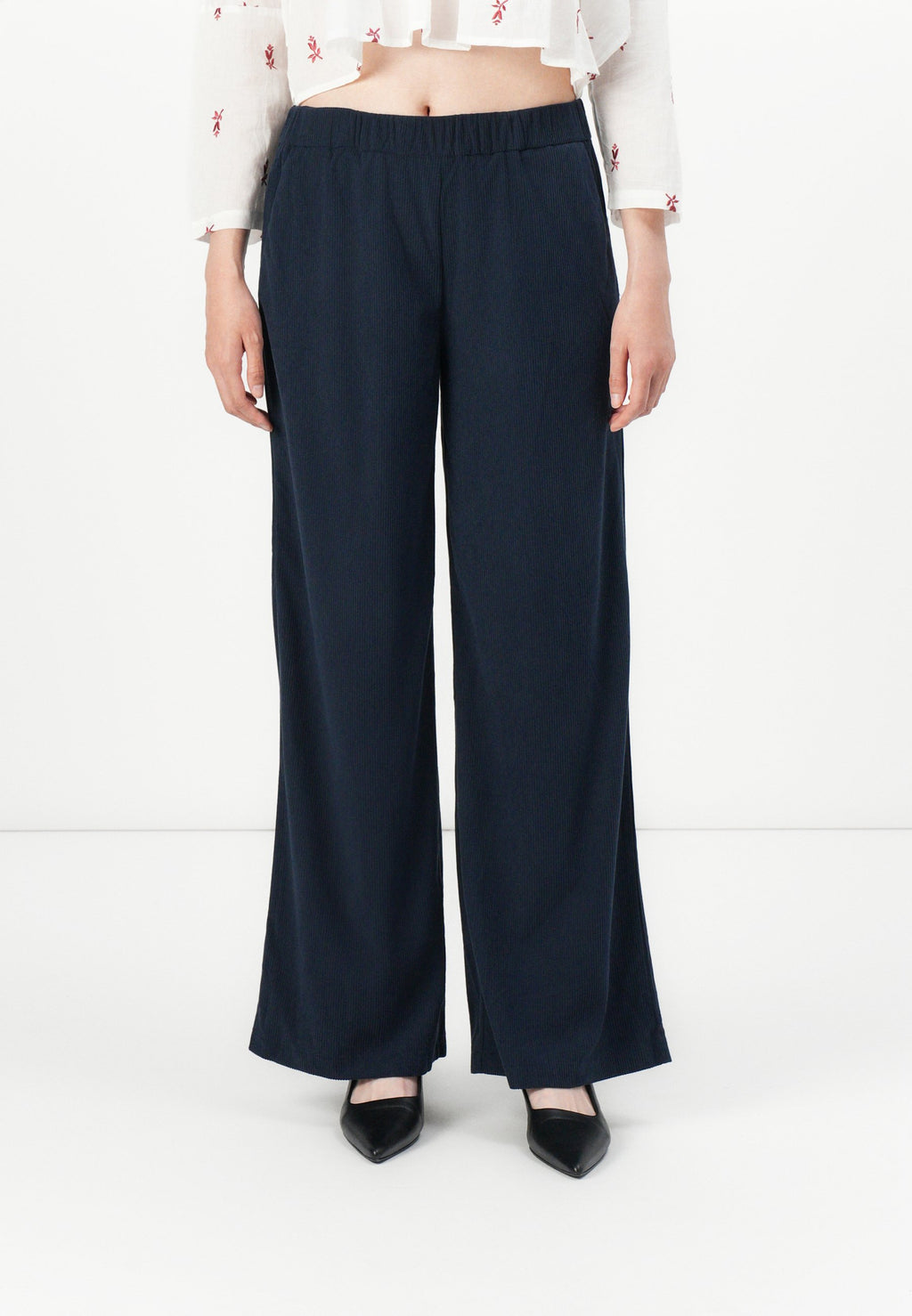ONLVICKY WIDE PANT Media 3