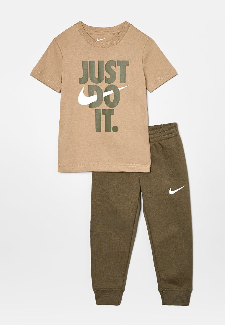 Nike Sportswear SET