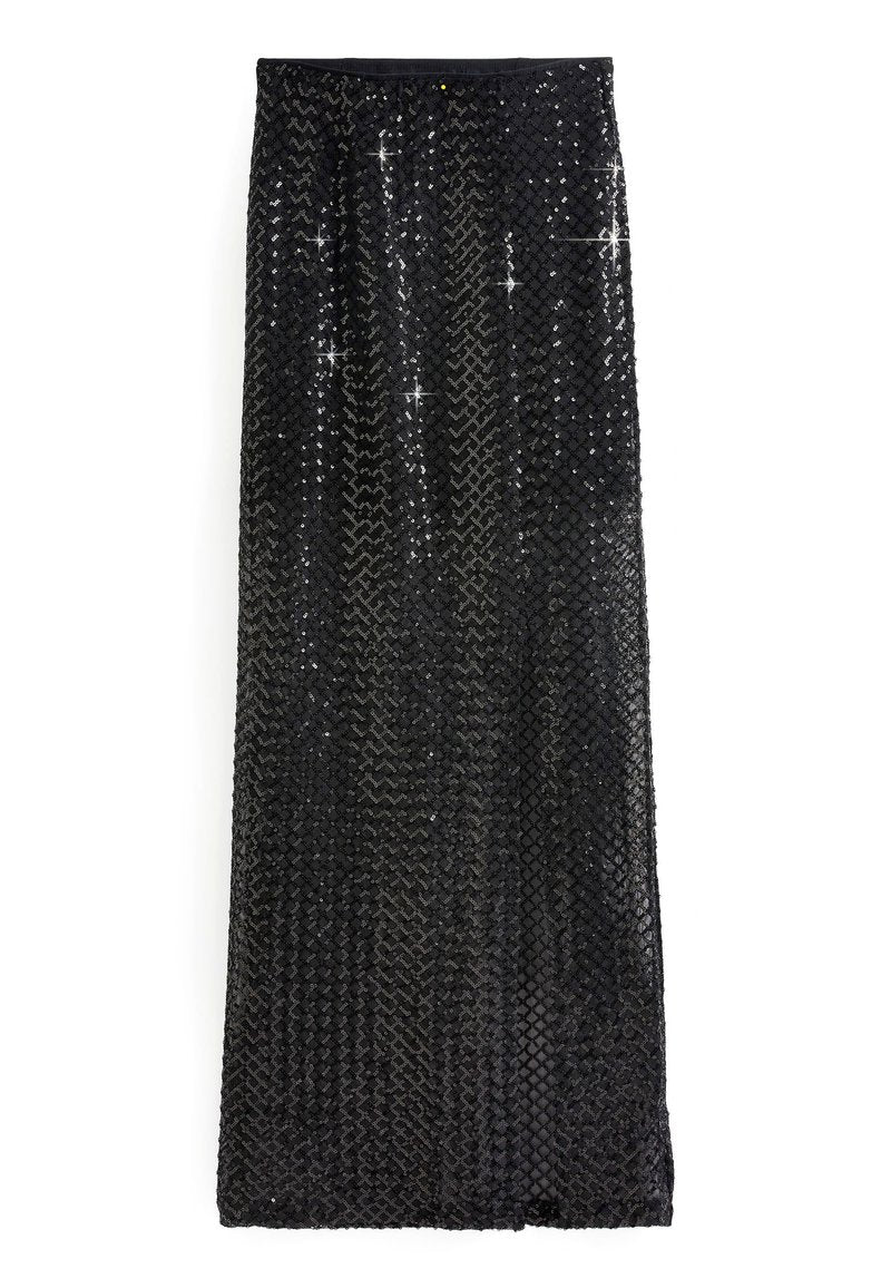 Schwarzer Pailletten-Maxirock mit einem strukturierten Zickzackmuster. Verfügt über einen Bund und ein bodenlanges Design mit reflektierenden Details.