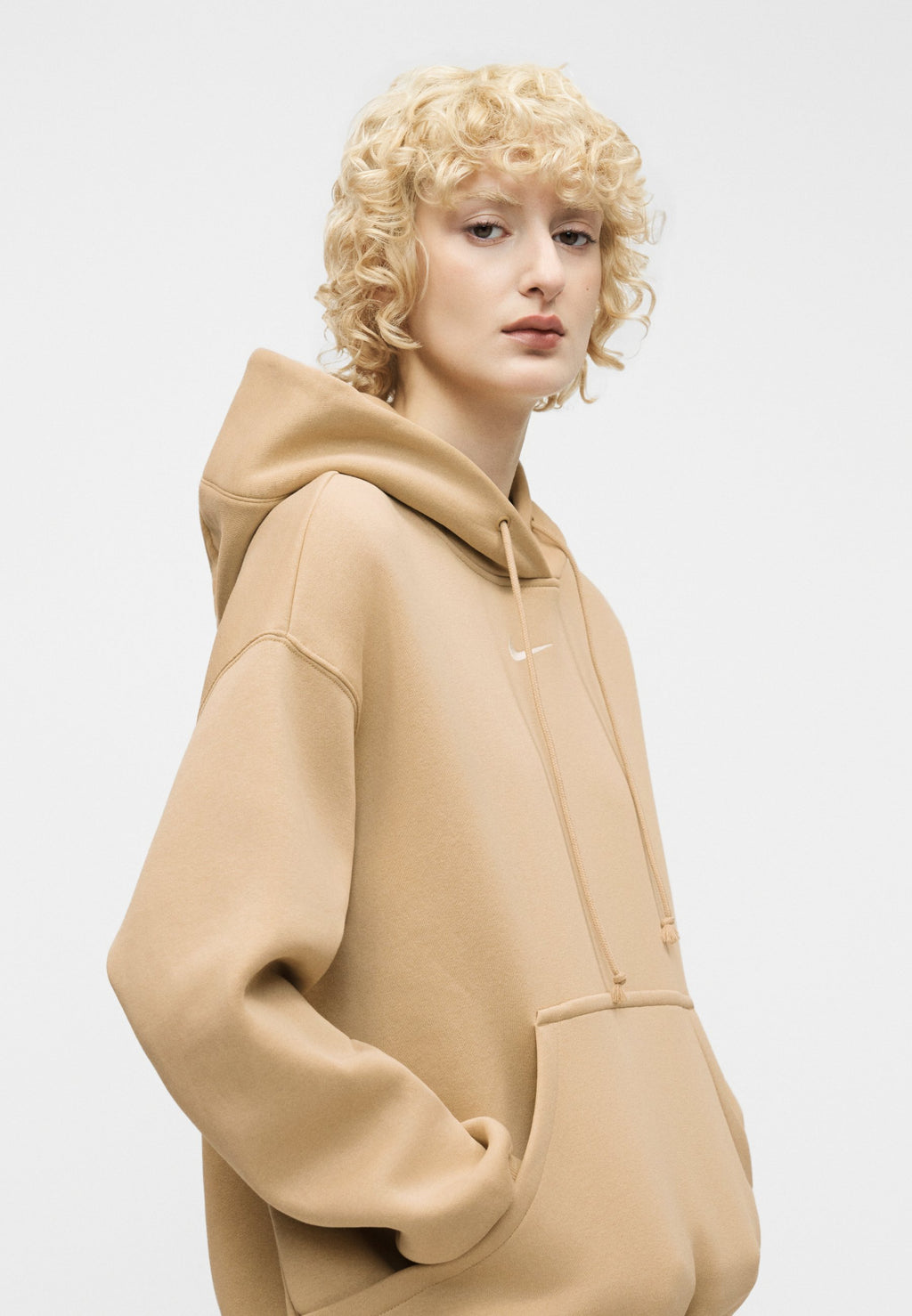 Nike Sportswear HOODIE