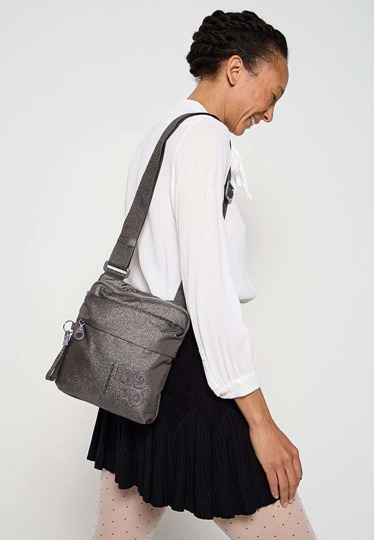 Mandarina Duck