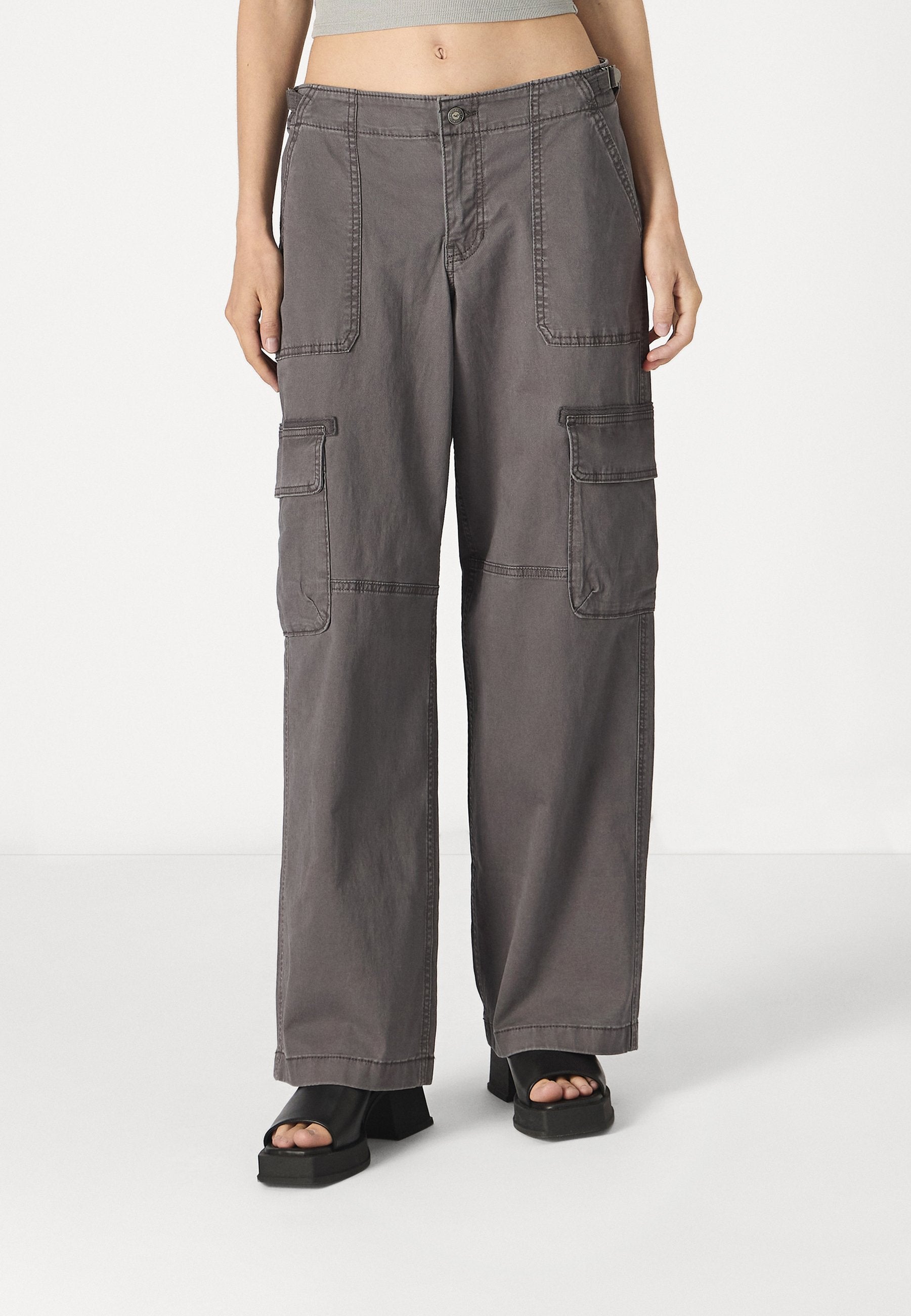 Hollister Co. CARGO BAGGY FIT