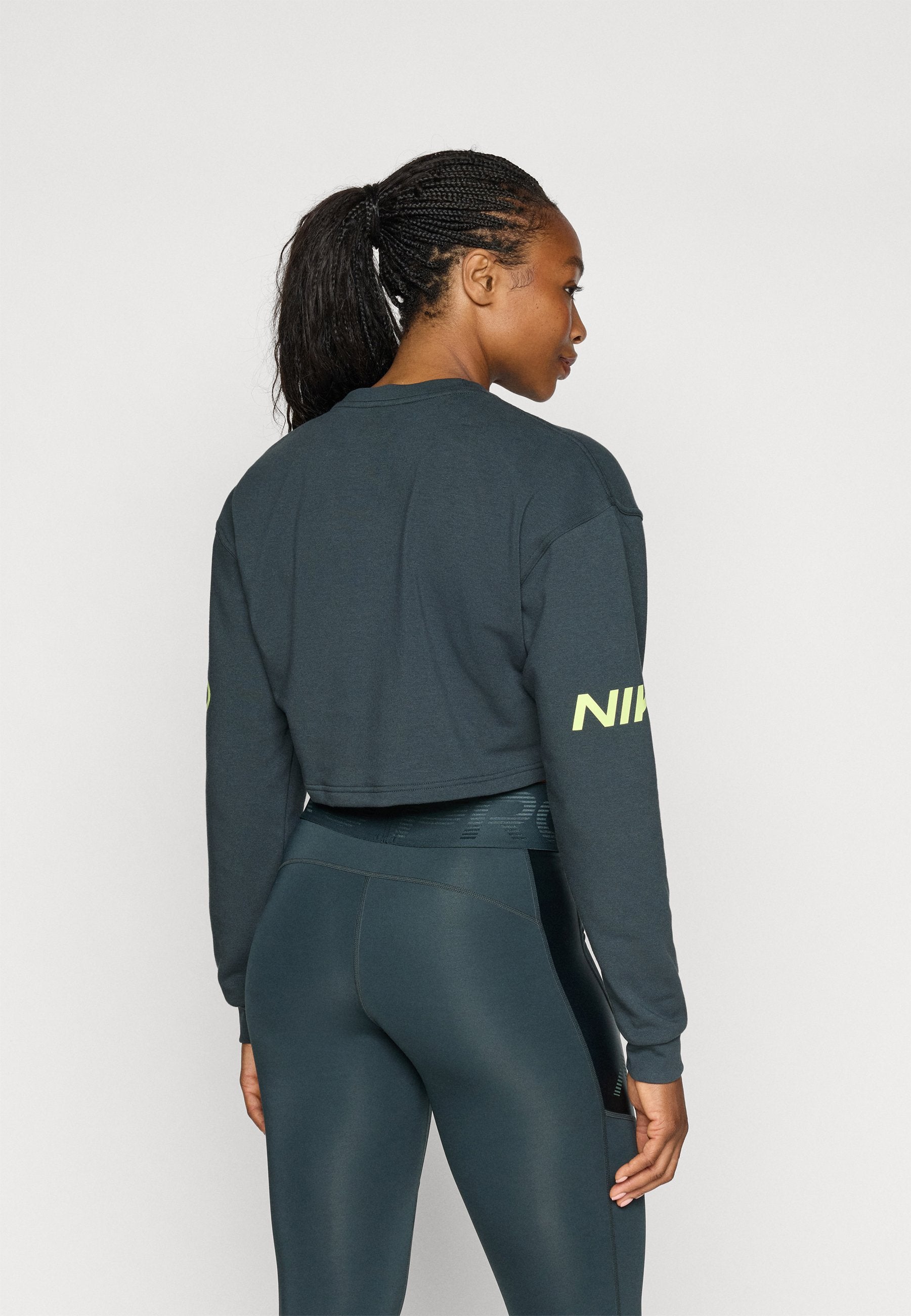 Nike Performance CREW