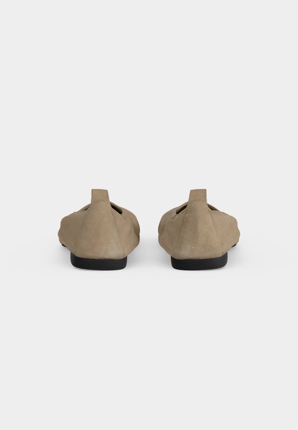 Copenhagen Studios CPH884