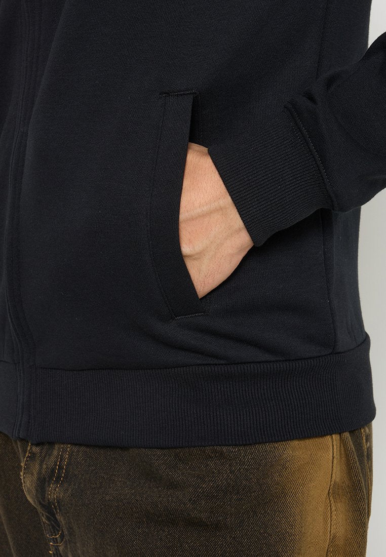U.S. Polo Assn.