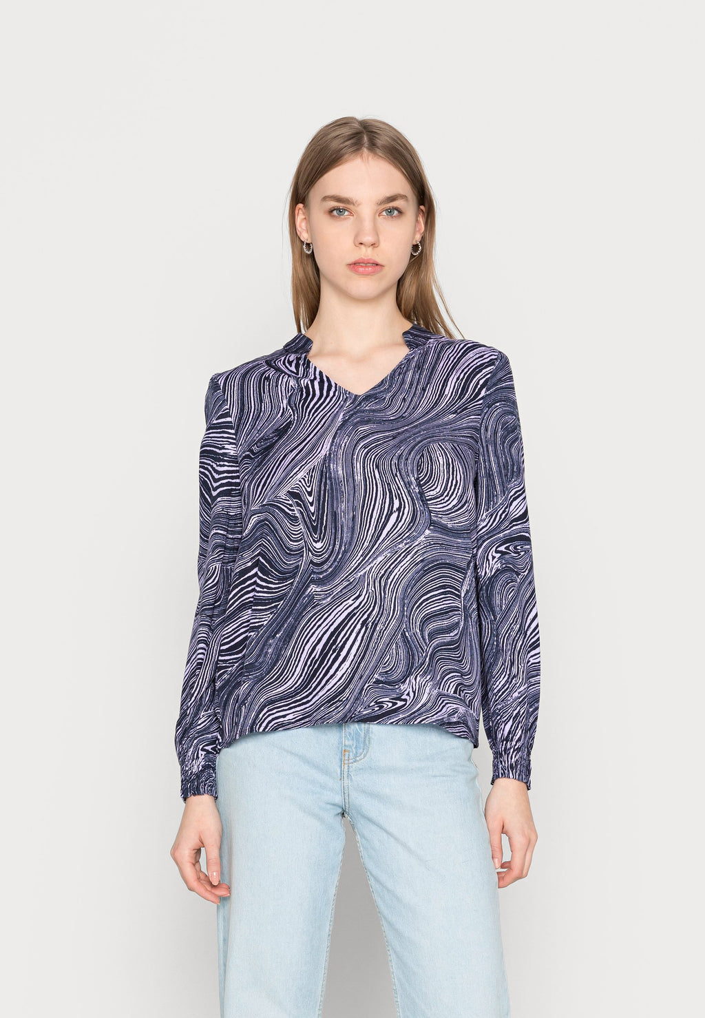 b.young FIONE VNECK BLOUSE