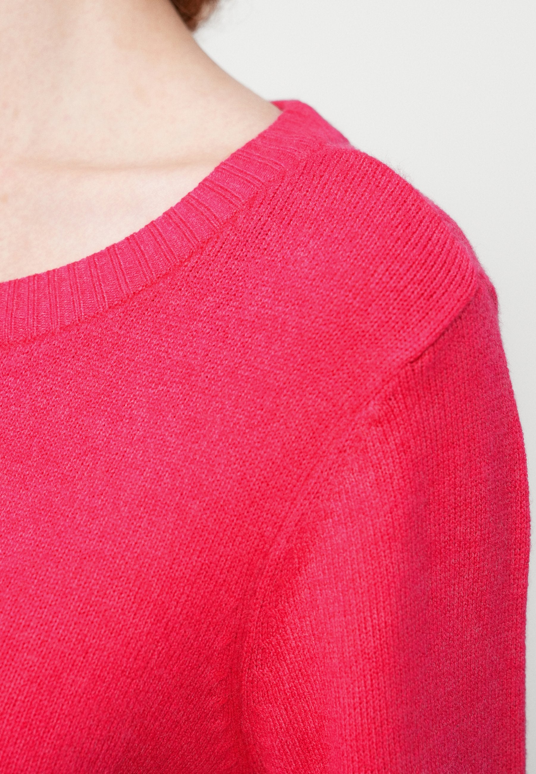 VILA VIRIL O-NECK L/S KNIT TOP - NOOS