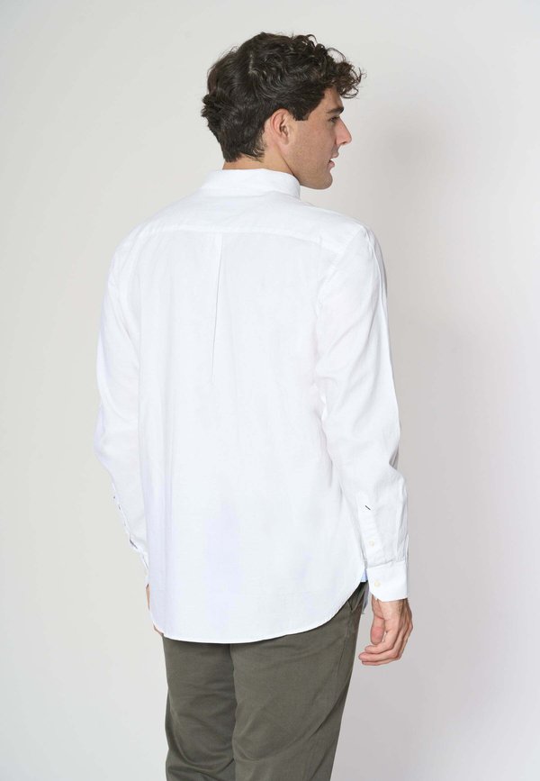 U.S. Polo Assn. IN REGULAR FIT LOGO