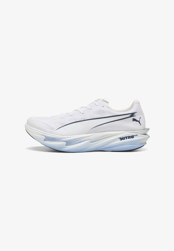 Puma DEVIATE NITRO™ ELITE 4 LAUFSCHUHE - Road running shoes - white-chambray blue-persian blue