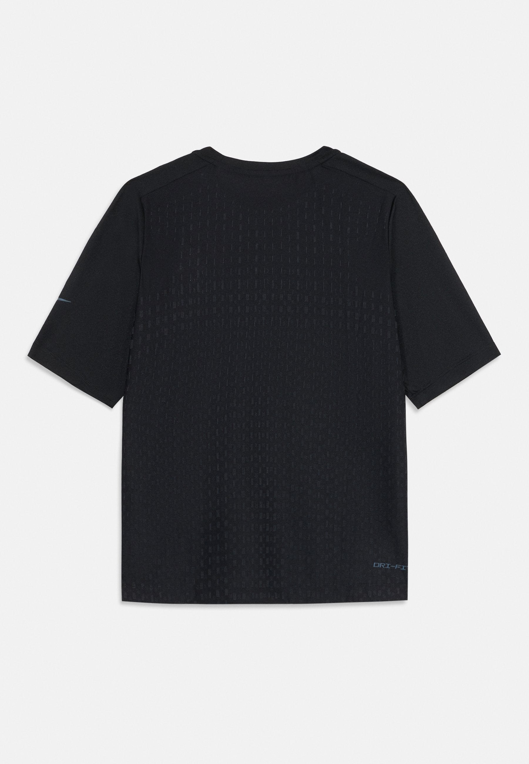 Nike Performance