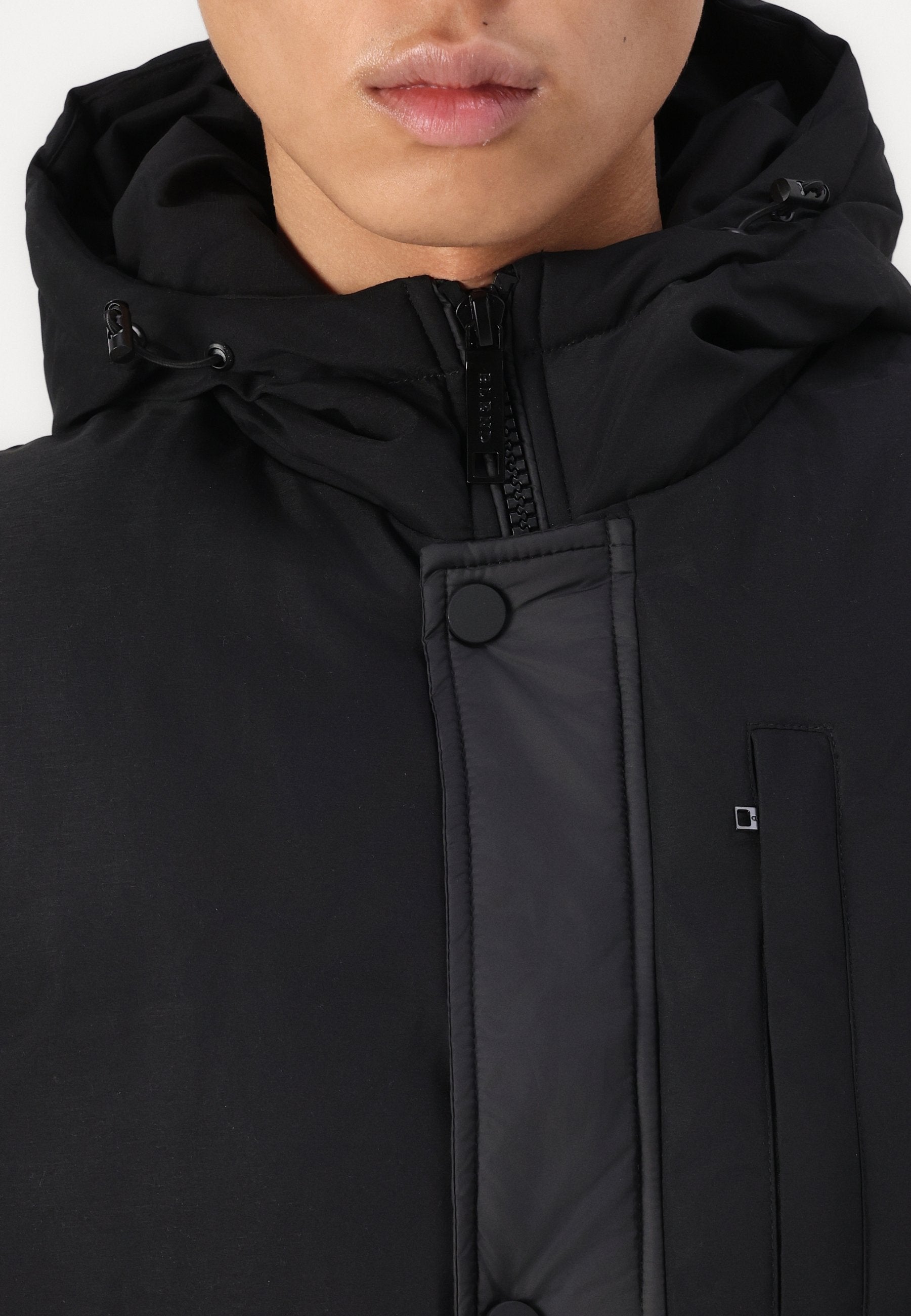 BHOUTERWEAR HOODED Media 6