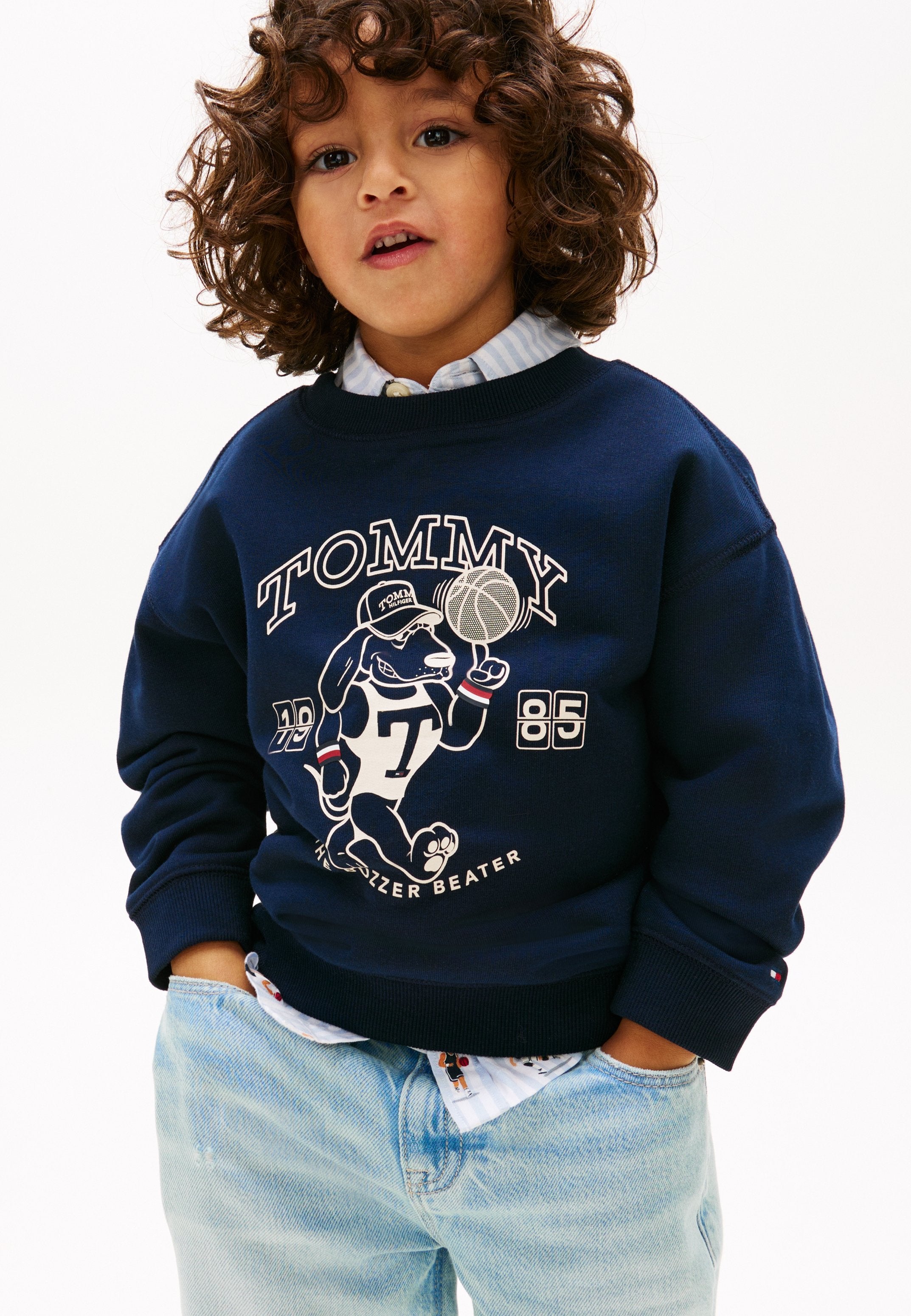 GRAPHIC LOGO TERRY SWEATSHIRT Media 3