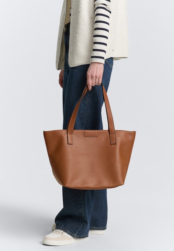 TOM TAILOR MIRI ZIP ZIP SHOPPER L - Tote bag - cognac