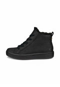 Schwarzer High-Top-Sneaker mit dicker Sohle, Schnürung an der Vorderseite und weichem Fleece-Innenfutter, konzipiert für wasserdichtes Tragen.