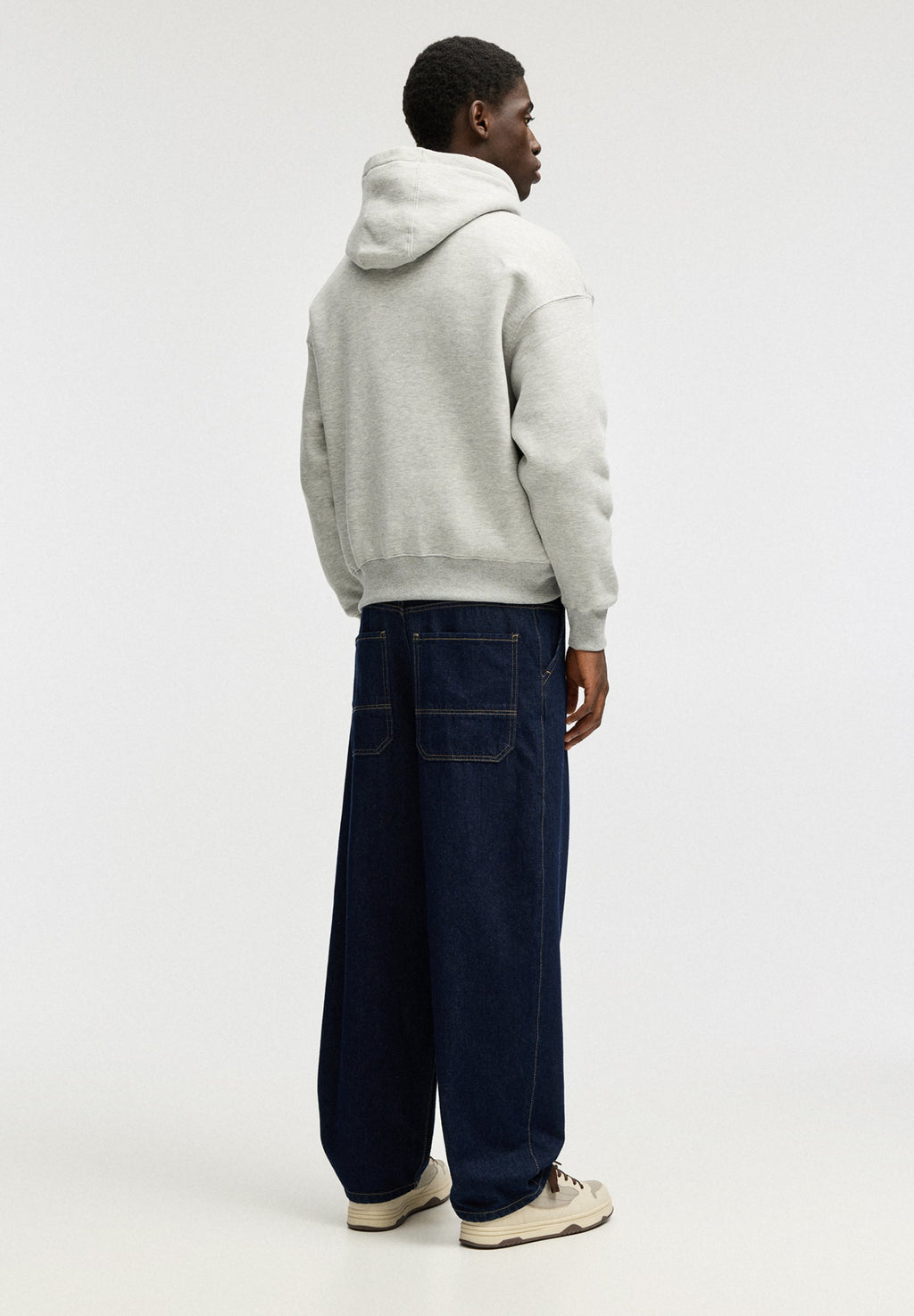 PULL&BEAR SKATER