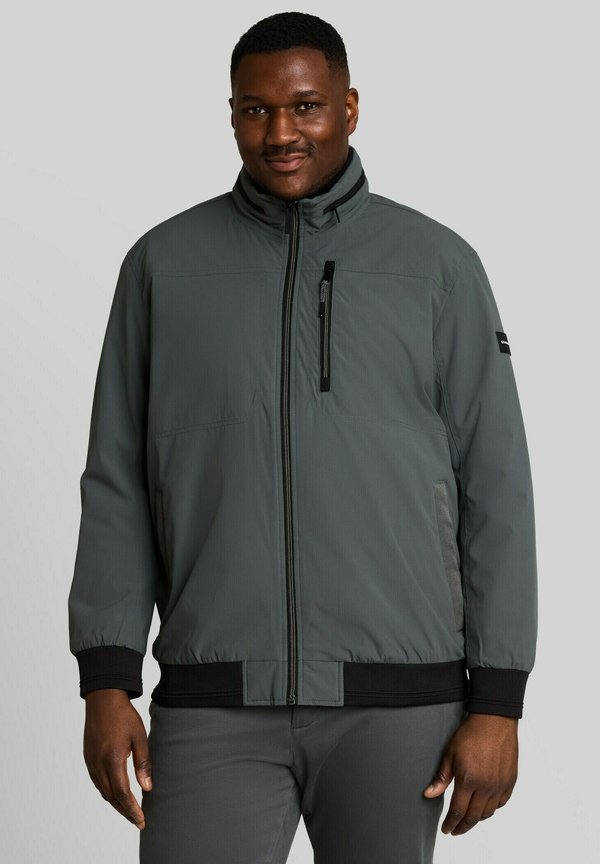 TOM TAILOR TOM TAILOR JACKEN PLUS SIZE - BLOUSON JACKE MIT VERSTAUBARER KAPUZE - Outdoor jacket - darkest olive