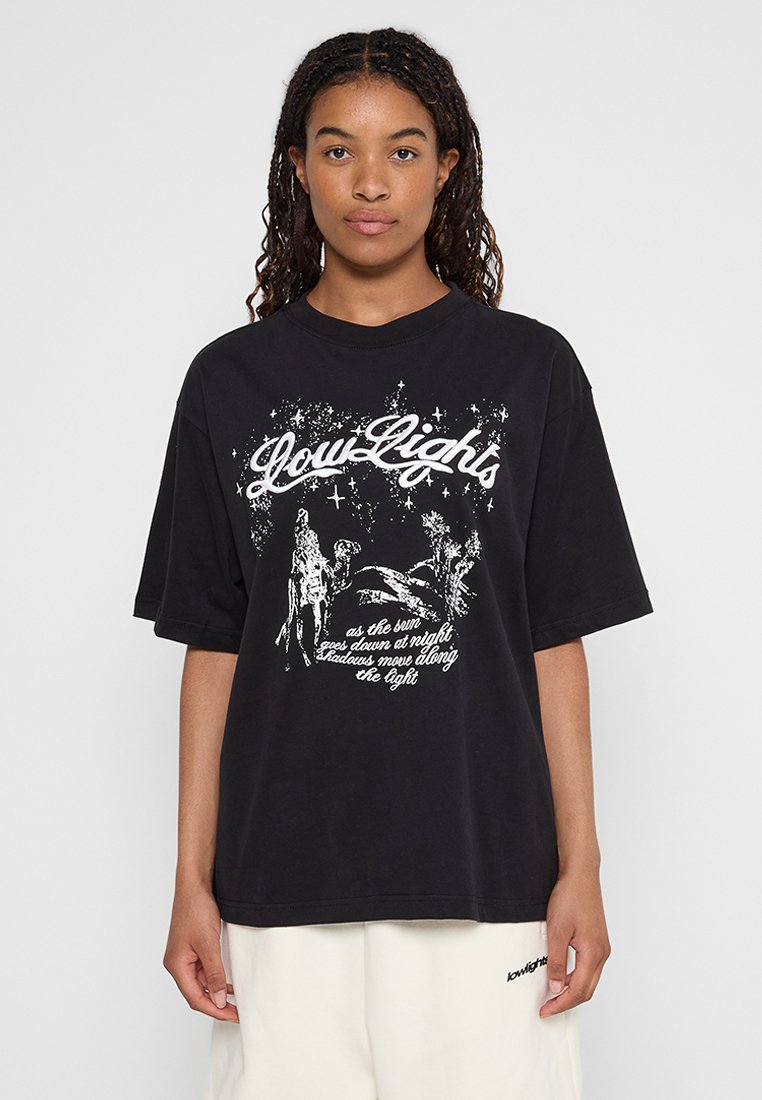 LOW LIGHTS STUDIOS®