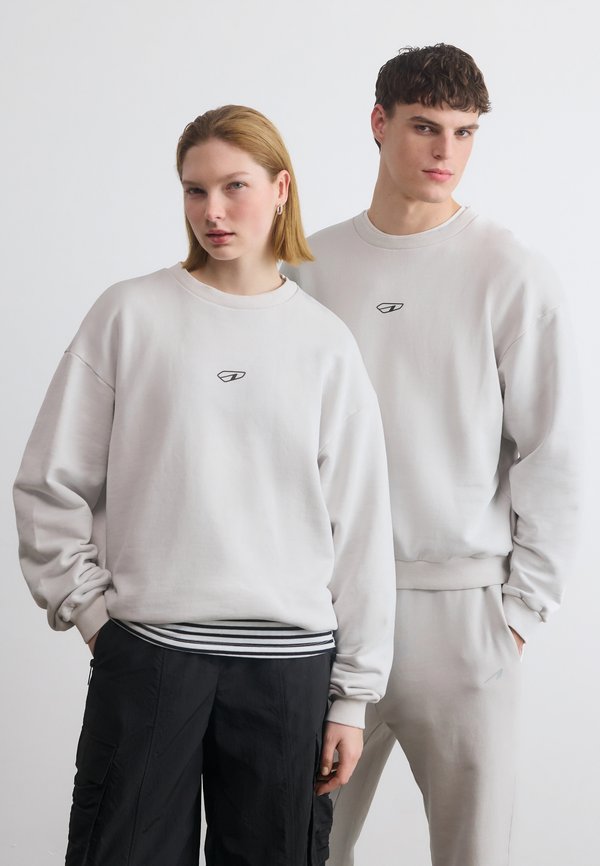 ARKK Copenhagen CORE BOXY CREW UNISEX