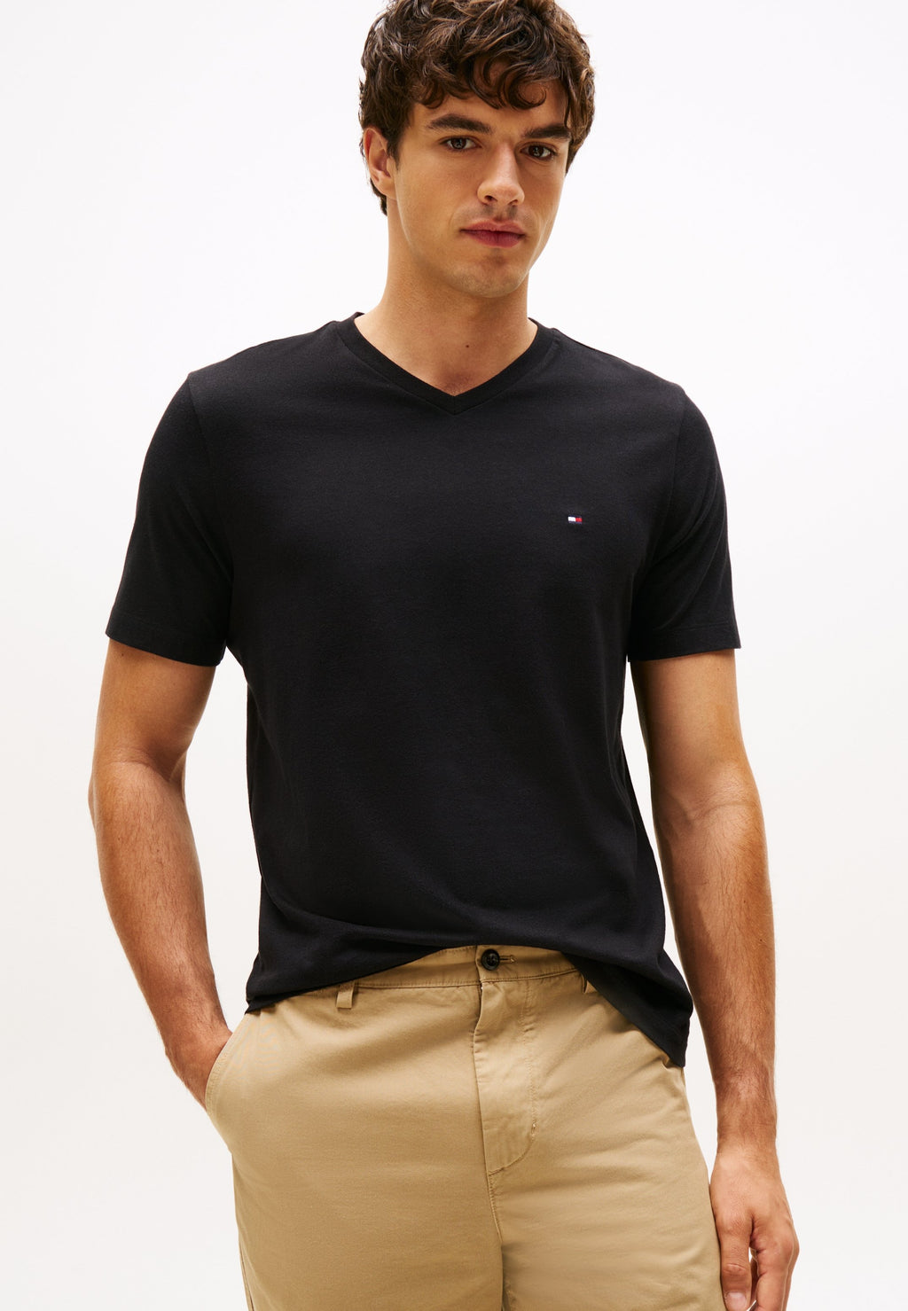 ESSENTIALS TEE Media 3