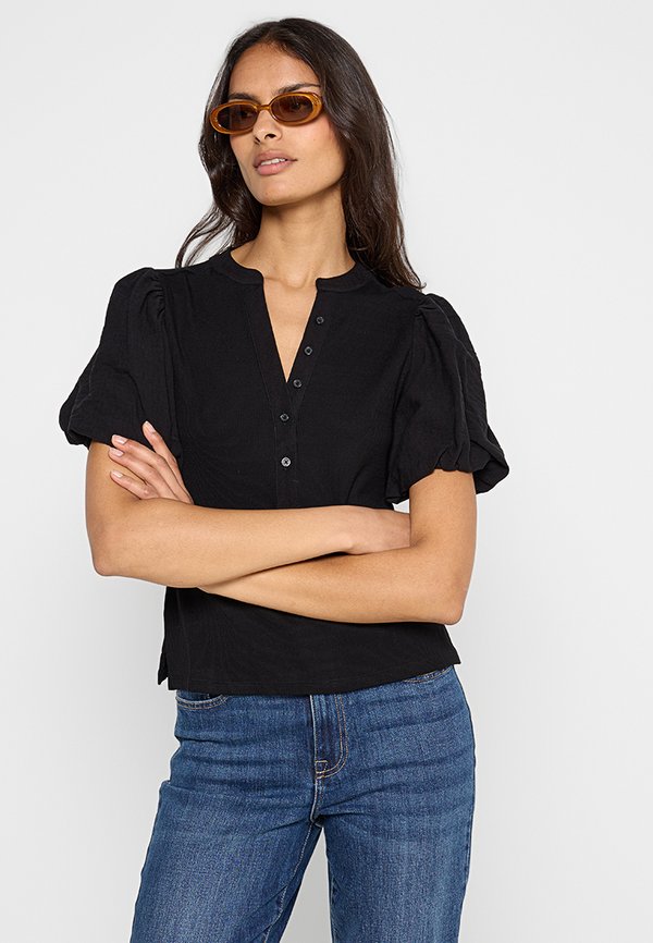 DKNY