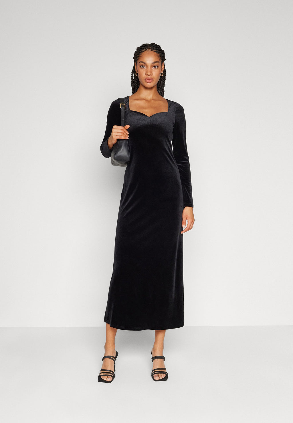 ONLSCARLET DRESS Media 2