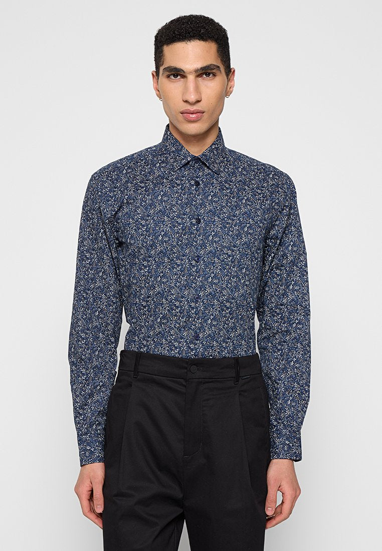RELAXED FIT Media 1