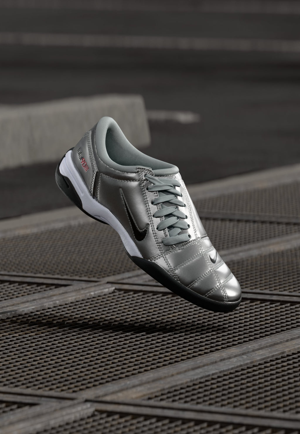 Nike Sportswear T90