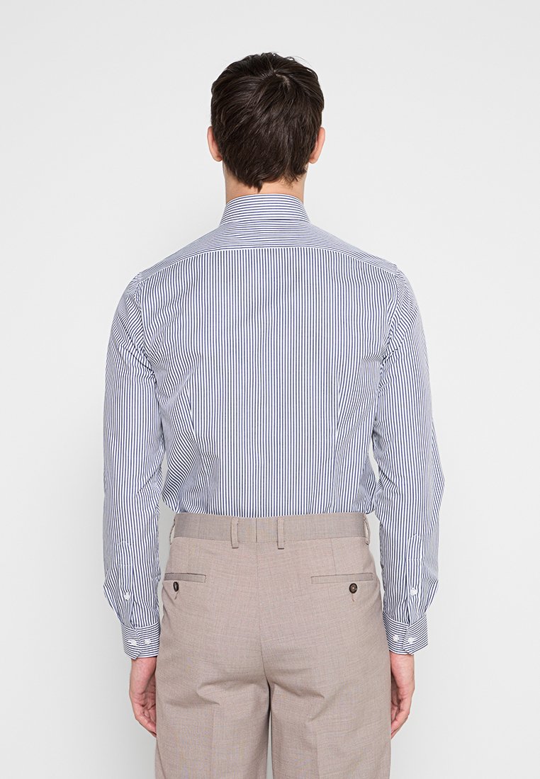 Michael Kors SLIM FIT