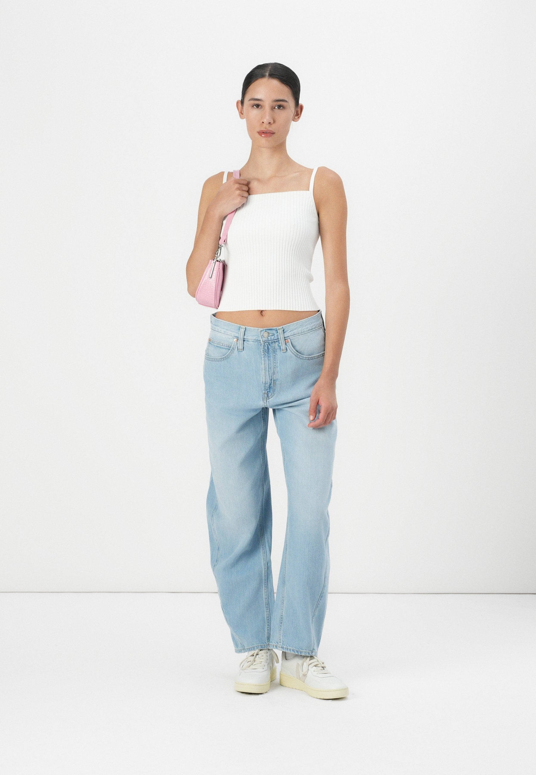 GAP APRON TANK